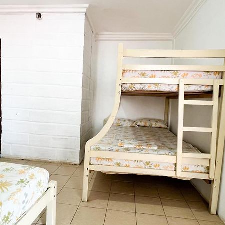 Arrecife Montanita Hostal Екстер'єр фото