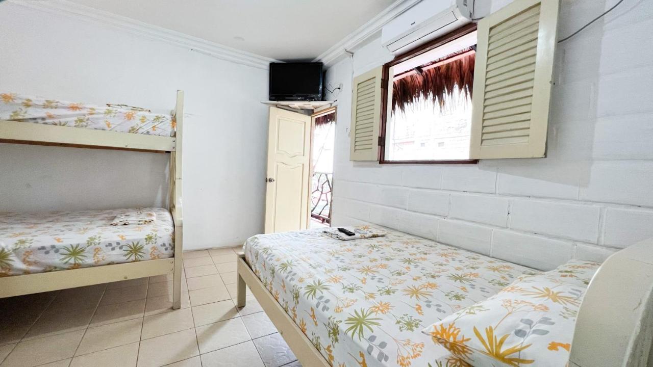 Arrecife Montanita Hostal Екстер'єр фото